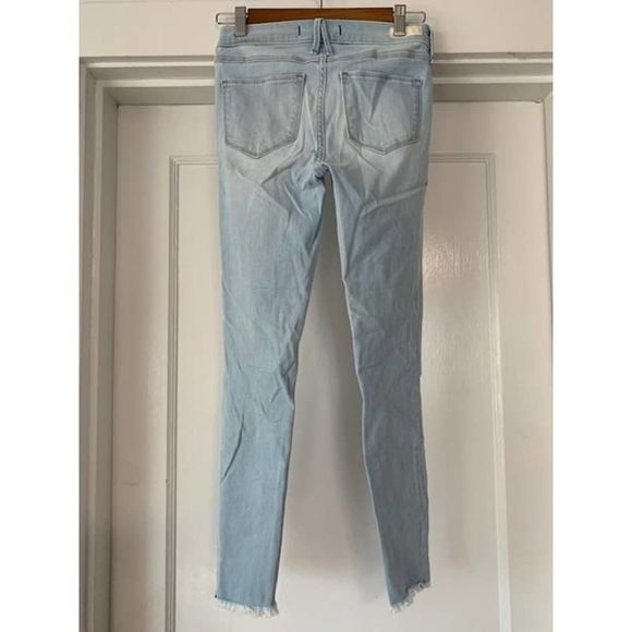 ABERCROMBIE & Fitch Jeans Signature Collection Skinny Jeans Light Wash Size 25 - Picture 2 of 6